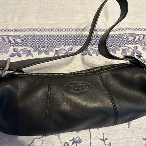 Tod’s Barrel Shoulder Bag